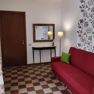 Manzoni 81 , Catania Italia