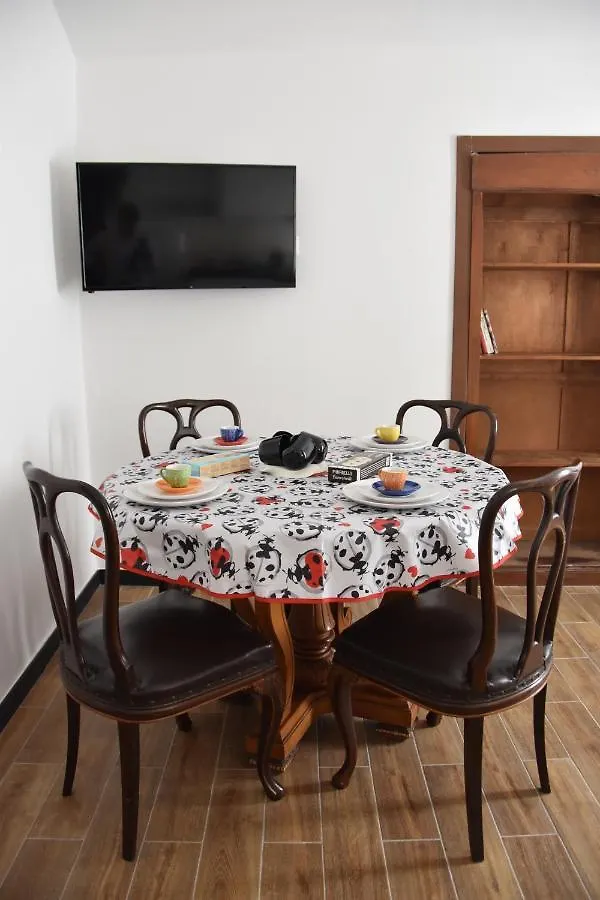 Appartamento Inside Genoa - Genova Centro Carignano